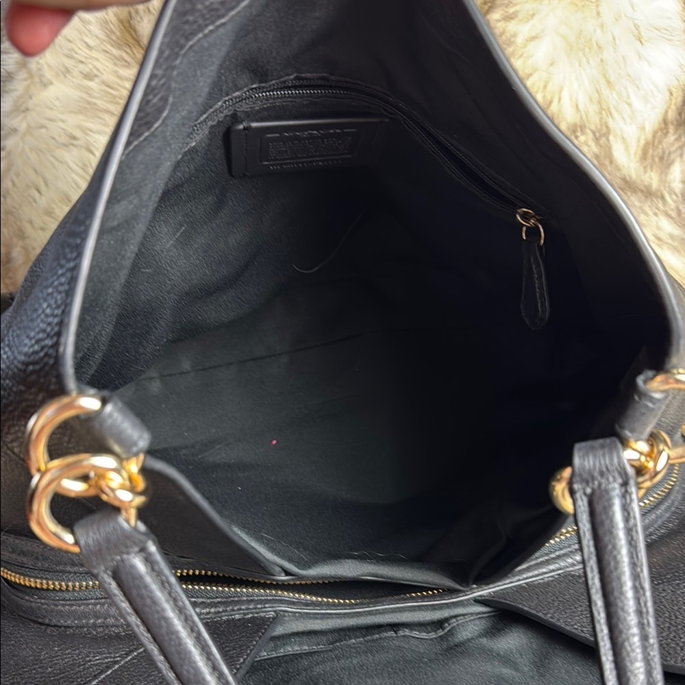 Coach Black Pebbled Leather Shoulder Hobo with Gold Logo - Picture 8 of 9